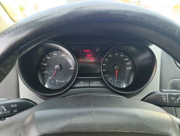 Seat: Seat Ibiza: 1.2 l | 2010 г. 237539 km Hečbek — 16