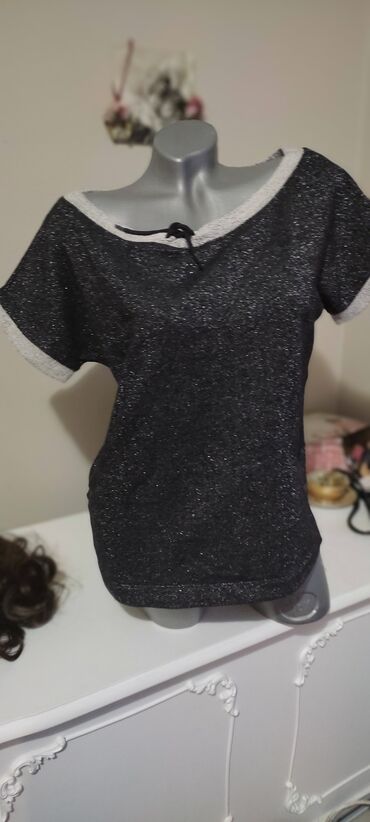 elegantne bluze i kosulje: Predobra skroz svetleća bluza Sportsko elegantna Model brutalno