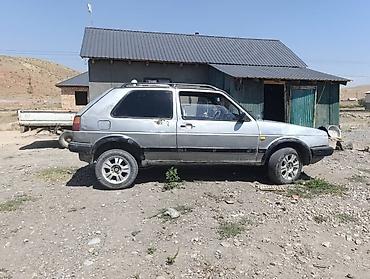 sprinter 4 4: Volkswagen Golf: 1990 г., 1.8 л, Механика, Бензин, Хэтчбэк — 3