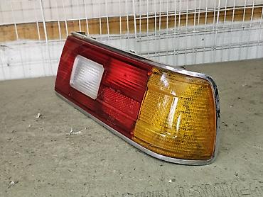raf simons: Задний правый стоп-сигнал BMW 1983 г., Б/у, Оригинал, Германия — 2