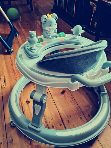 Kia: Uşaq gəzdirəni – Babywalker - Rəng: boz/ağ tonları - Dairəvi, sabit