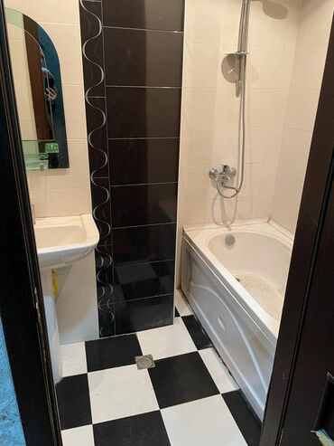 Uzunmüddətli kirayə mənzillər: Həzi Aslanov metrosundan 200 metr aralıda, 2 otaqlı tam əşyalı mənzil -da lalafo.az — 12 Uzunmüddətli kirayə mənzillər: Həzi Aslanov metrosundan 200 metr aralıda, 2 otaqlı tam əşyalı mənzil — 12