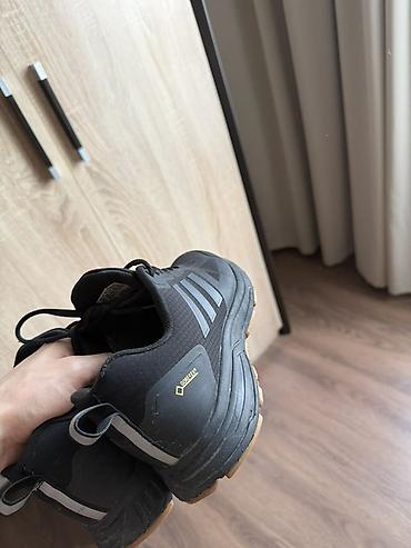 gore tex купить: Кроссовки Adidas с мембраной Gore‑Tex - Назначение: трекинг/город — 3