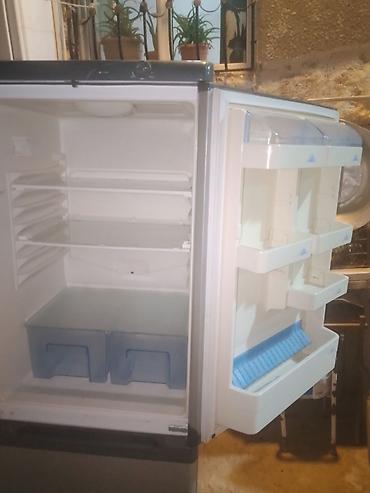 Beko iki qapılı soyuducu - Rəng: metalik-boz - Üst hissə – soyuducu