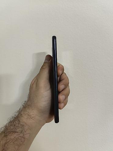 Samsung: Samsung A50 dual sim sim free, sa 4/128 gb memorije, ok očuvan i — 2