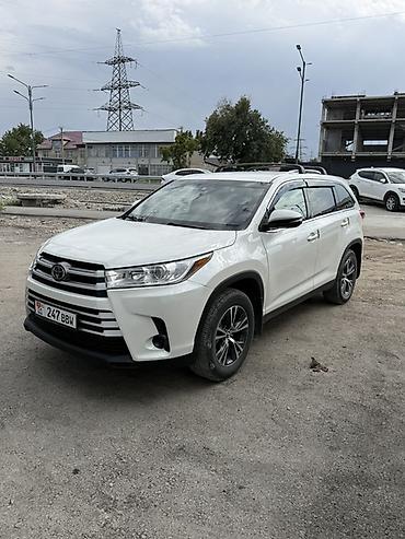 highlander 2017: Toyota Highlander: 2019 г., 3.5 л, Автомат, Бензин, Кроссовер — 2