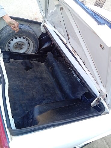 ВАЗ (ЛАДА): ВАЗ (ЛАДА) 2107: 2008 г., 1.8 л, Механика, Бензин, Седан — 10