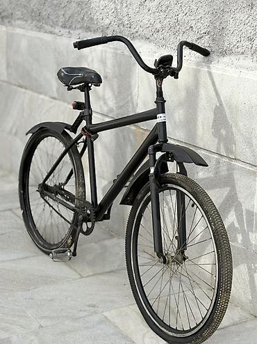 velosiped 28 type 1: Şəhər velosipedi – tam qara rəng Xüsusiyyətlər: - Klassik şəhər — 1