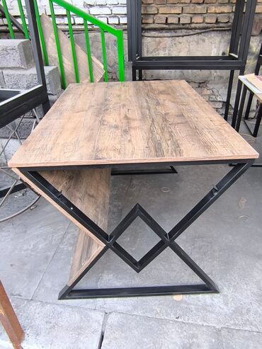 Офисные столы: Офисный стол, Нерегулируемый, цвет - Черный, Прямоугольный, ЛДСП — 27