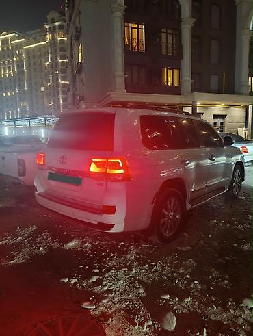 тойота 200 рестайлинг: Toyota Land Cruiser: 2014 г., 4.5 л, Автомат, Дизель, Внедорожник — 5