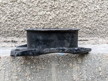 Подушки мотора: Подушка мотора Audi 1998 г., Б/у, Оригинал, Германия — 4