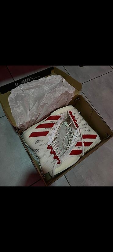 ag qulaq: Adidas box hog 4. Состояние 9/10. 41 размер. Писать на wp 055 236 37 — 1