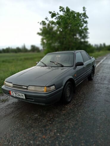 Mazda: Mazda 2: 1988 г., 2 л, Механика, Бензин, Седан