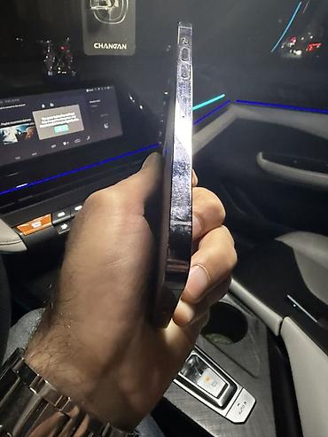 iphone xe: IPhone 14 Pro, 256 GB, Deep Purple, Face ID — 3