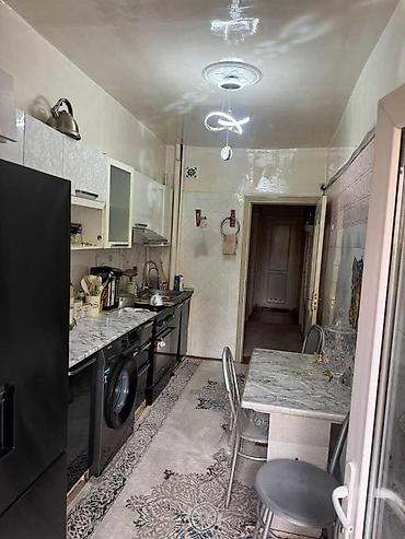 samaxinka evlerin qiymeti: Bakı, 3 otaqlı, Köhnə tikili, m. Qara Qarayev, 103 kv. m — 6