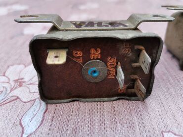 Auto delovi: Releji svetla Lada 2106. Polovno, ocuvano. Skinuto sa rastavljenog — 7