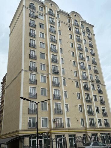 4 ком квартира: 3 комнаты, 94 м², Элитка, 5 этаж