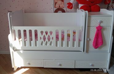 Oğlan və qız üçün, Çarpayı, Matras ilə, Siyirməli