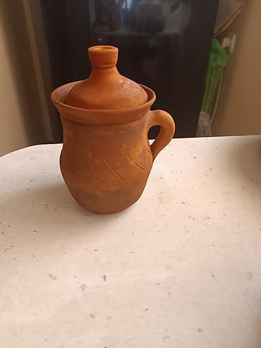 Gil qab – qapaqlı, qulplu - Material: təbii gil/keramika - Rəng