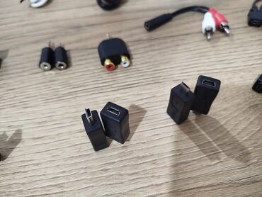 Flash kartlar: Flash kart < 2 GB, USB Micro, Yeni — 6