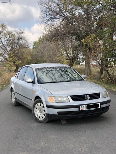 Volkswagen: Volkswagen Passat: 1998 г., 1.8 л, Механика, Бензин, Седан