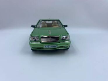 Игрушки: Цвет зеленый Общие характеристики Количество предметов в упаковке	1 — 9