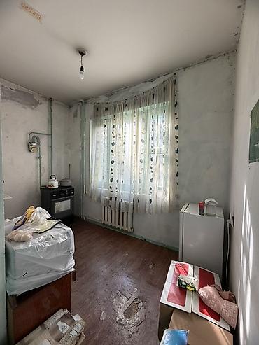 продаю однокомнатную: 1 комната, 37 м², Джал-29 105 серия, 4 этаж — 5