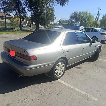 тойота в: Toyota Camry: 1997 г., 2.2 л, Автомат, Бензин, Седан — 3