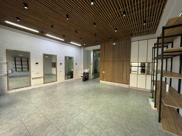 недвижимость в новопокровке: Сдаю оборудованное коммерческое помещение под студию красоты салон