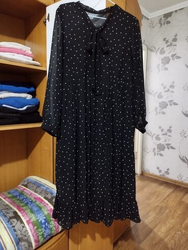 Платья: Вечерная платья горошек оверсайз подойдёт до 48 размера ниже колена