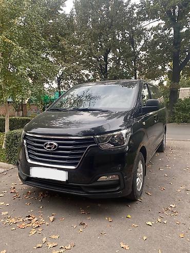 старек: Hyundai Grand Starex: 2018 г., 2.5 л, Автомат, Дизель, Фургон — 2