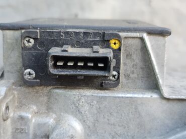 Датчики, сенсоры, предохранители: Расходомер Seat 1990 г., Б/у, Оригинал, Германия — 4