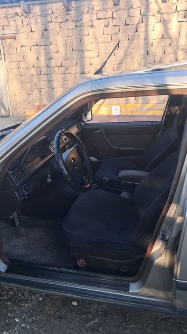 Mercedes-Benz: Mercedes-Benz : 1999 г., 2.3 л, Механика, Бензин, Седан — 10