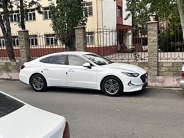 Hyundai Sonata: 2020 г., 2 л, Автомат, Бензин, Седан at lalafo.kg Hyundai Sonata: 2020 г., 2 л, Автомат, Бензин, Седан