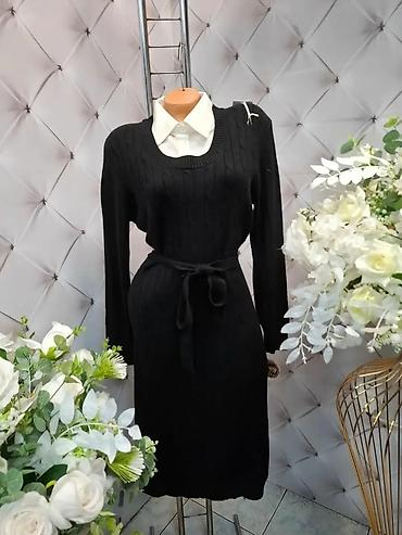 Haljine: Pleteni ženski komplet-haljina - Model: pripijena pletena haljina do — 1