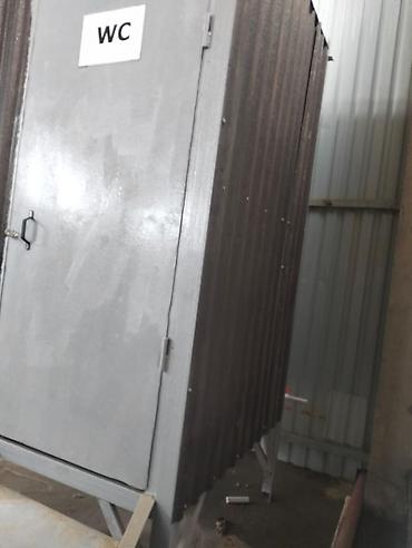 wc: Metalkarkaslı mobil sanitar qovşaq (WC kabinəsi) - Korpus: dalğalı — 2
