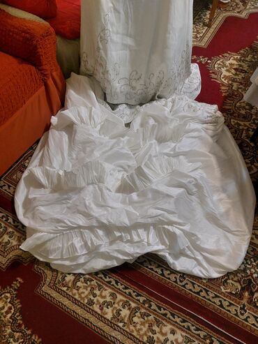 Toy paltarları: Gəlinlik paltarı,ziyafət donları,İtaliya brendi Maqra və Alexandra ya -da lalafo.az — 31 Toy paltarları: Gəlinlik paltarı,ziyafət donları,İtaliya brendi Maqra və Alexandra ya — 31