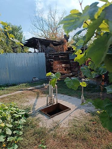 продам участки: Продаётся жилой дом с участком. Характеристики и планировка: - Один — 8