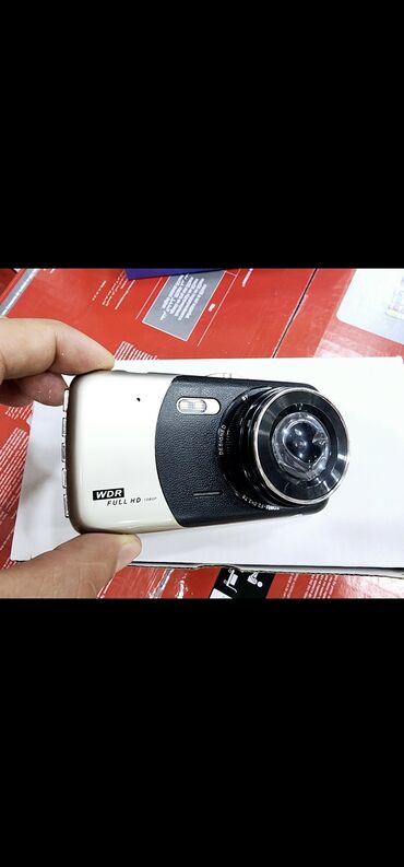 Videoreqistratorlar: Avto kamera Videoqeydiyyatci 2 kamera 2 kamera avto kamera