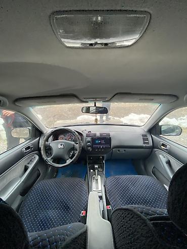 Honda: Honda Civic: 2004 г., 1.7 л, Автомат, Бензин, Седан — 3