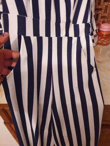 Jumpsuits: Single-colored, Stripes