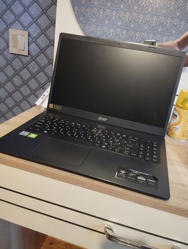 acer neotouch p400: Intel Core i3, 8 GB, 15.6 "