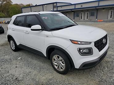 меняю машину на дом: Hyundai Venue: 2020 г., Бензин, Кроссовер — 2