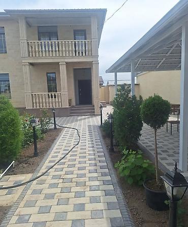 Продажа коттеджей и домов: 🏡 СРОЧНО ПРОДАЁТСЯ 2-ЭТАЖНЫЙ ДОМ — $140 000 Ак-Ордо3 📐 Площадь: 115 м² — 3