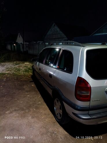 сидения на гольф: Opel Zafira: 2002 г., 1.6 л, Механика, Бензин, Минивэн