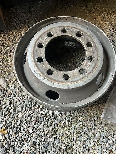 r18 5100: Стальной колесный диск для грузовой техники. Характеристики: - — 3