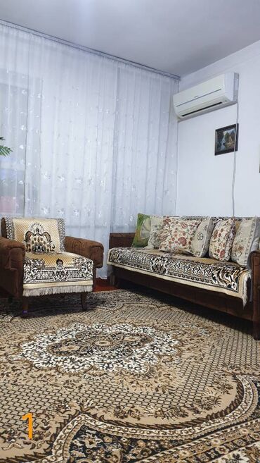 Квартиры: Район Жилмассив, около Дока, 3 комнатная квартира "бабочка" на две