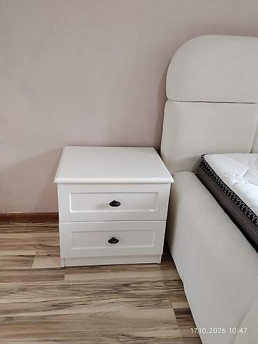 çarpayl: MDF material yataq dəsti 2800₼. (3 ay istifadə olunub təzədir. 3900 — 5