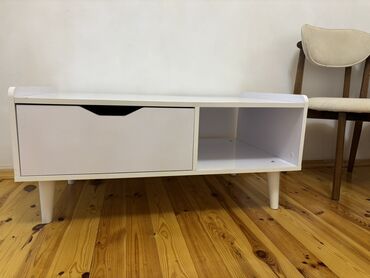 Divan və masa dəstləri: Jurnal stol Təzədir Evə aldıq Qonaq otağımız çox kiçikdir otaq üçün -da lalafo.az — 6 Divan və masa dəstləri: Jurnal stol Təzədir Evə aldıq Qonaq otağımız çox kiçikdir otaq üçün — 6