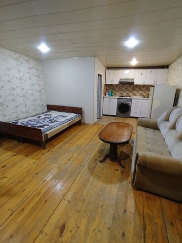 Uzunmüddətli kirayə mənzillər: Kirayə üçün studiya tipli mənzil Ümumi məlumat: - Açıq planlı — 3